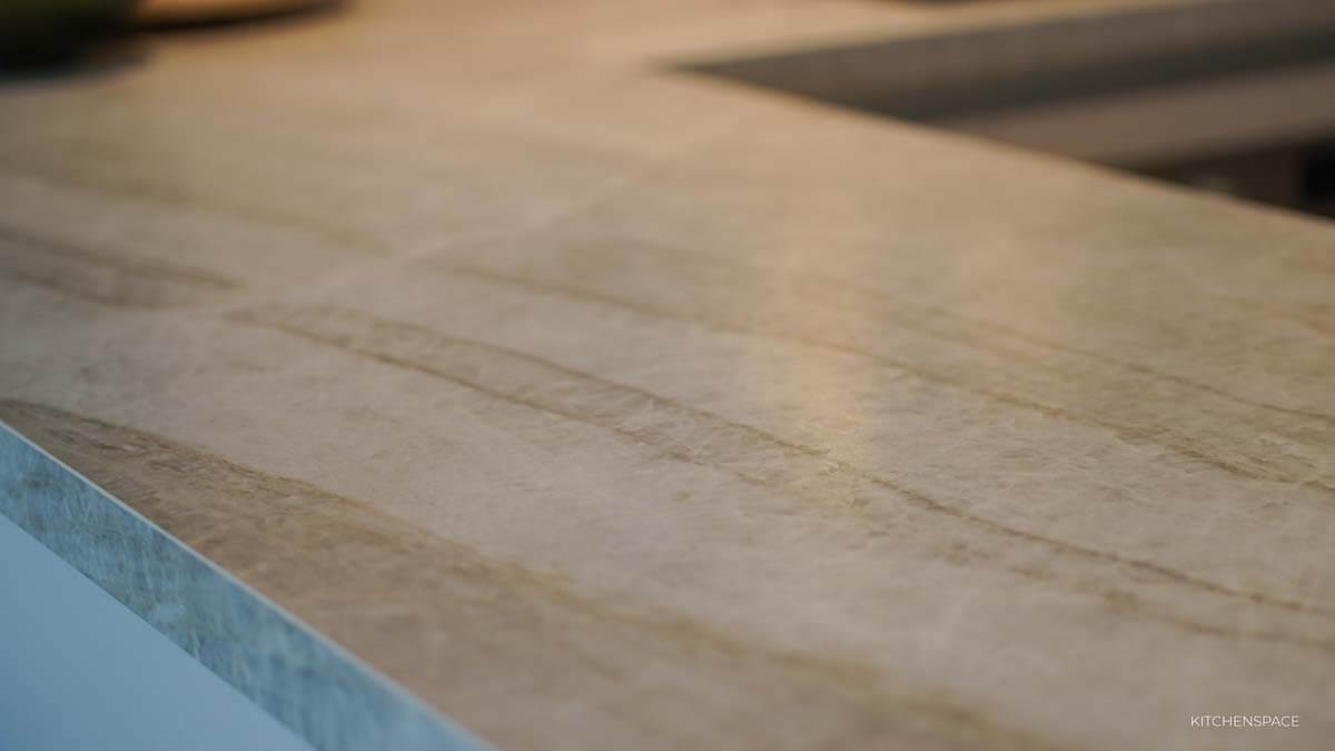 Neutral U-Shape Kitchen